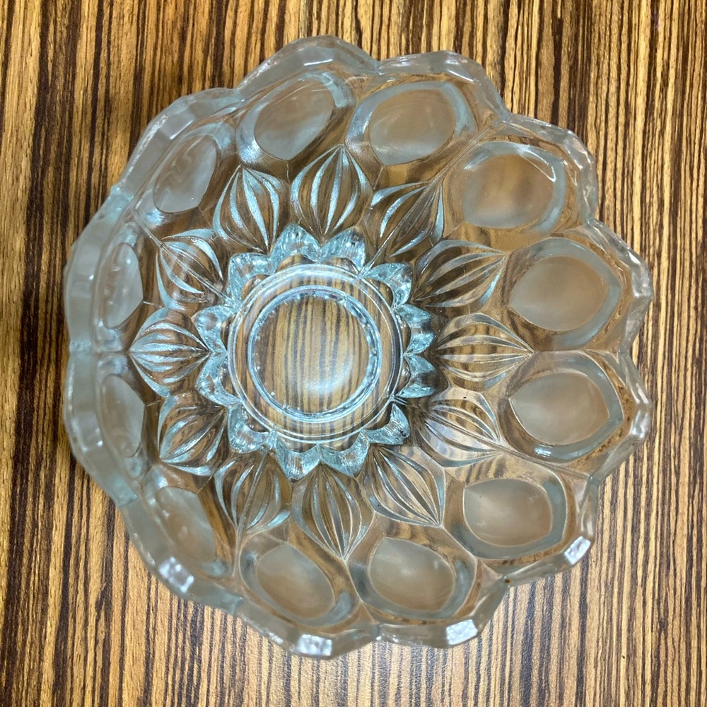 Clear sunflower bowl/dish